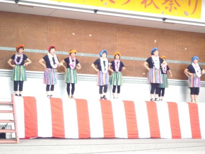 秋祭り2016杉田婦人会唄と踊り